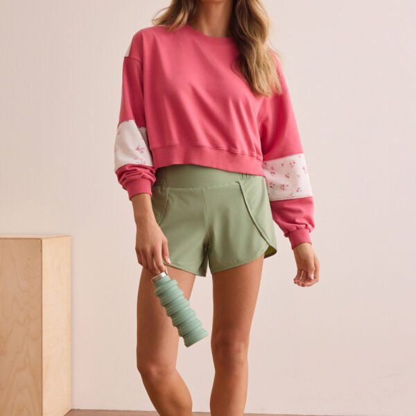 Crew Neck Crop Sweatshirt Women