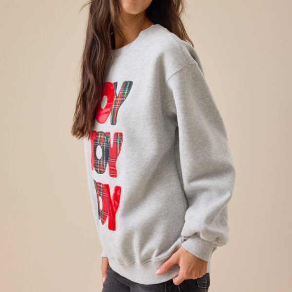 4 Crew Neck Embroidery Women Sweatshirt