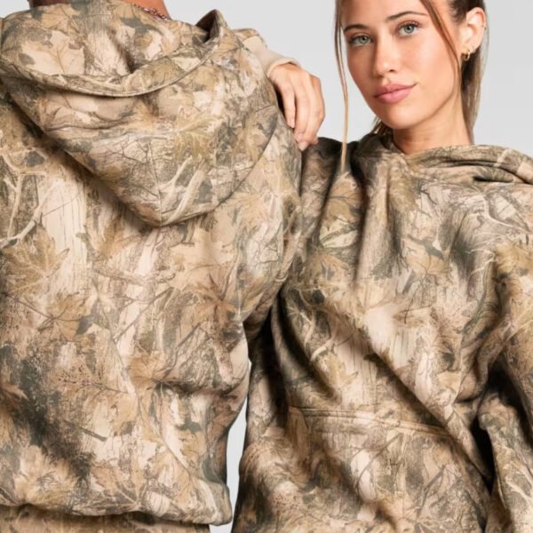 Pop Essential Camo Hoodie Hollister
