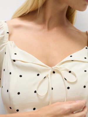 2 Polka Dot Tie Front Puff Sleeve Top