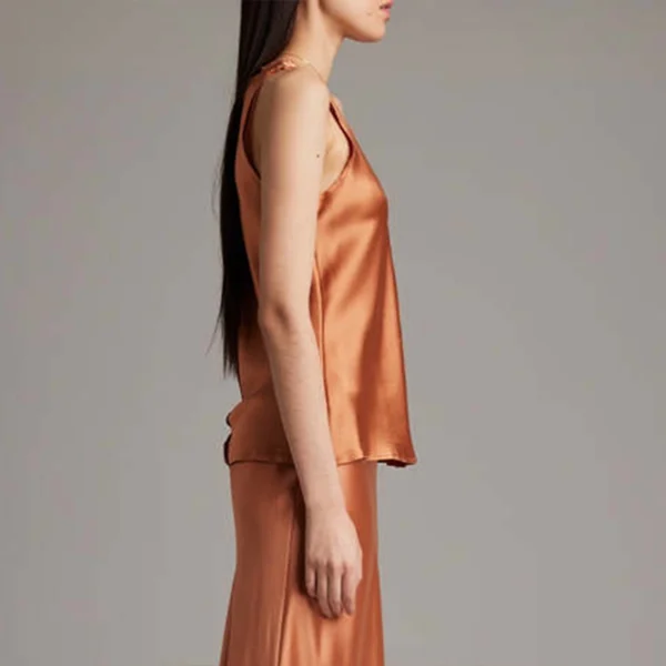 2 Sleeveless Raw Center Seam Top