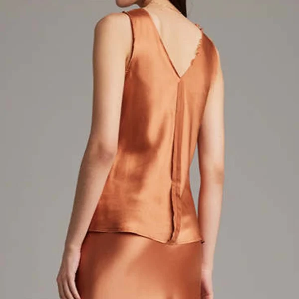 3 Sleeveless Raw Center Seam Top