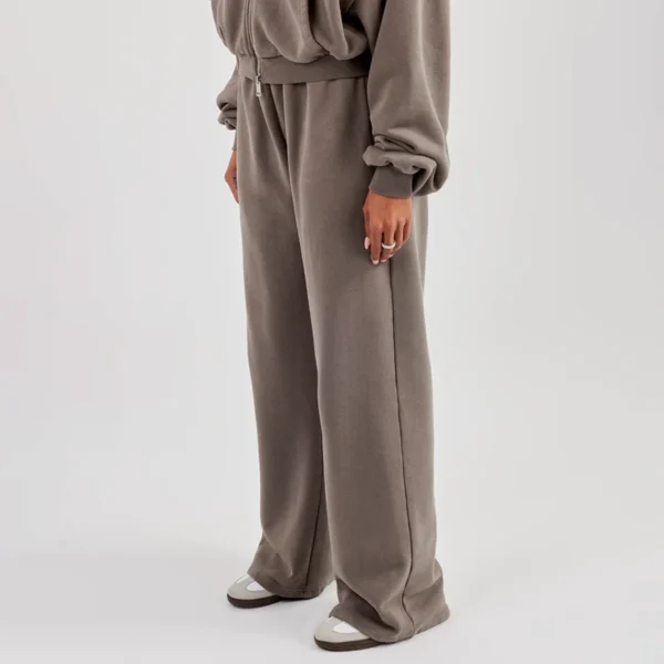 Embroidered Wide-leg Sweatpants