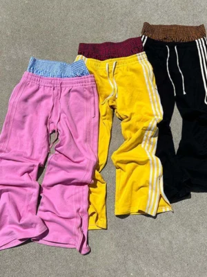 Contrast Waist Stripe Flare Sweatpants Contrast Waist Stripe Flare Sweatpants
