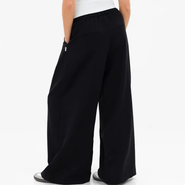 Wide leg tailored Pleated Trousers