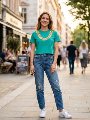 Tropical Floral Lei Print Green Crop Short Sleeve Tee
