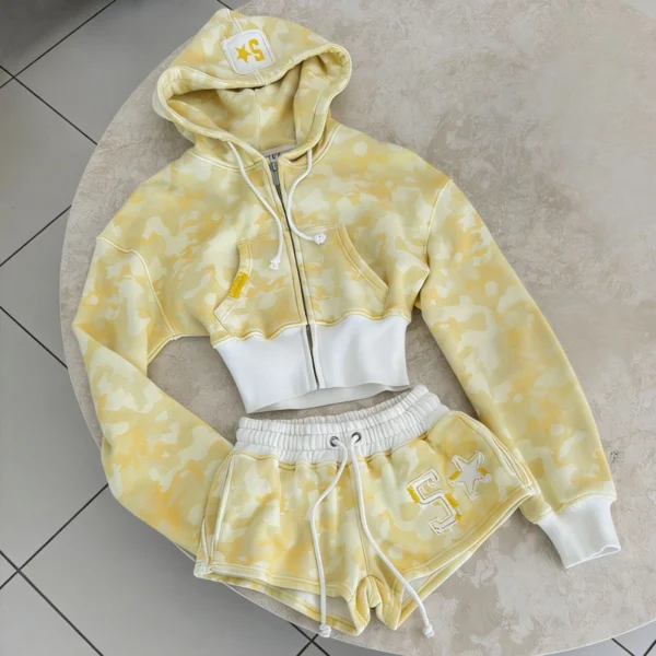 Camouflage Print Cropped Hoodie & Short Set Camouflage Print Cropped Hoodie & Short Set